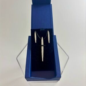 Swarovski Silver and White Crystal Necklace Set